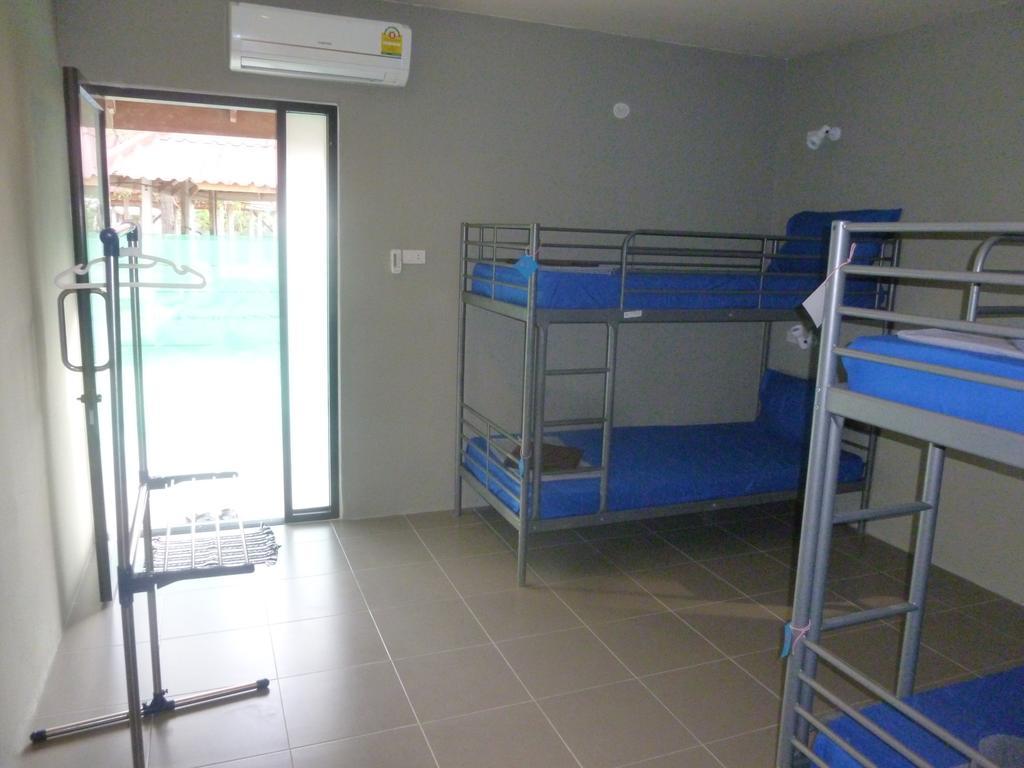 Hostel Blue Midnight Ko Pha Ngan Zimmer foto